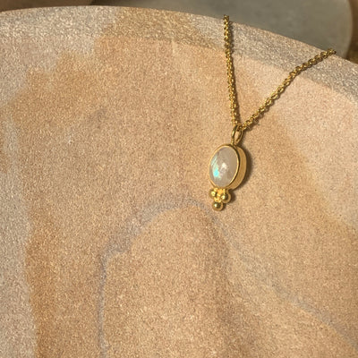 Oval 14K Gold Plated Sterling Silver Rainbow Moonstone Necklace, Adjustable Moonstone Choker Necklace, June Birthstone, Wedding Jewelry