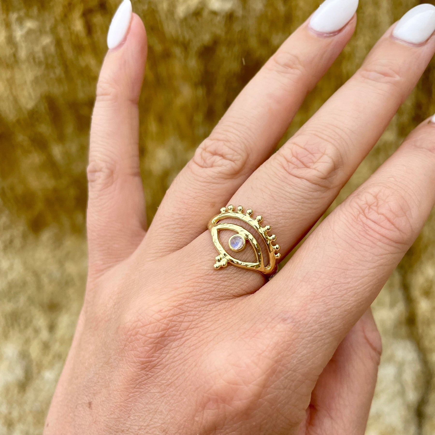 Eye of Protection 14K Gold Rainbow Moonstone Ring – Sunsara Jewellery