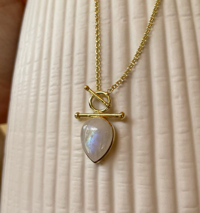 Indra 14K Gold T Bar Necklace, Gold Toggle Necklace, Chunky Moonstone Necklace, June Birthstone Jewelry, Gold Moonstone Statement Necklace